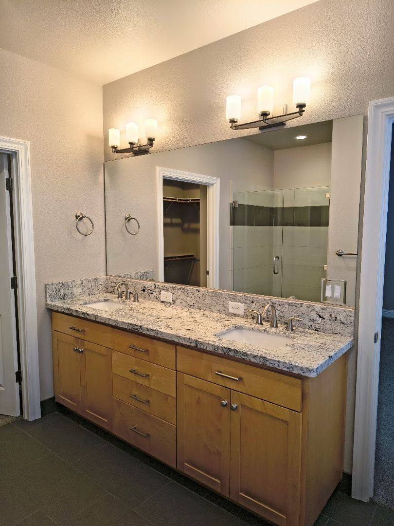 Apartment for rent at 1377 Browning St, Redding, CA 96003