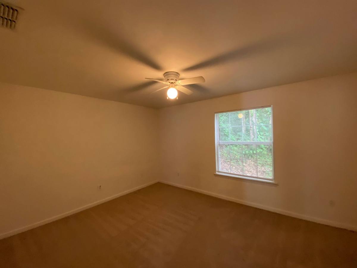 Apartment for rent at 1081 Solana Ave, Tallahassee, FL 32304