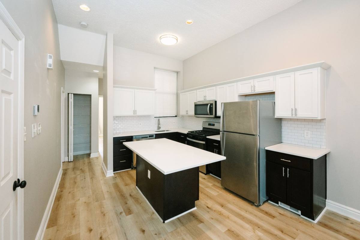 Apartment for rent at 1419 N Franklin St, Pittsburgh, PA 15233