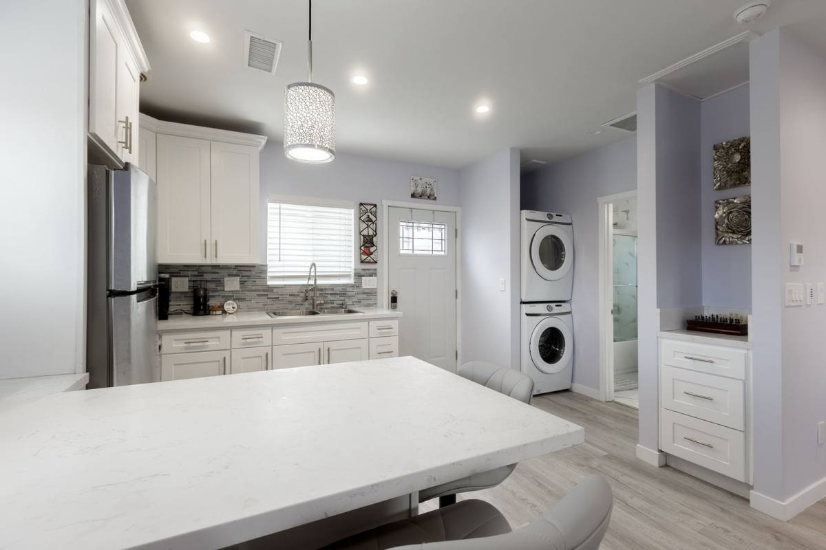 House for rent at 7457 Sausalito Ave, West Hills, CA 91307