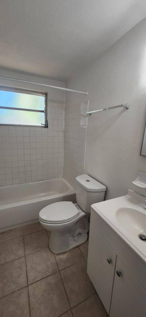 House for rent at 5320 Pine St #A, Seffner, FL 33584