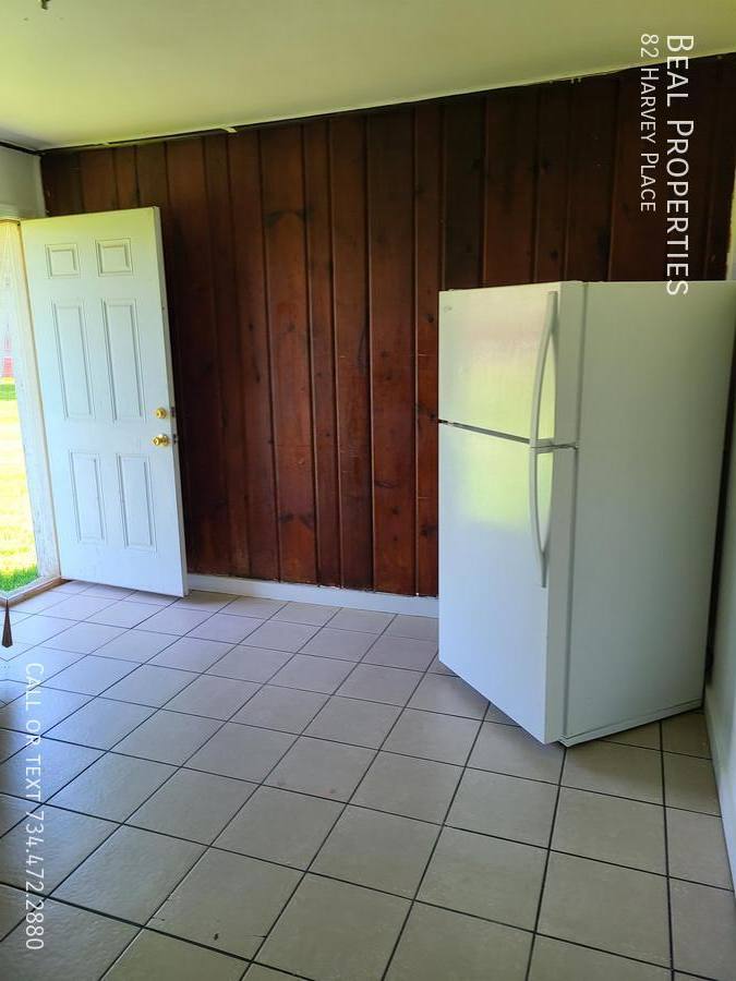 Apartment for rent at 82 Harvey Place, Ypsilanti, MI 48198