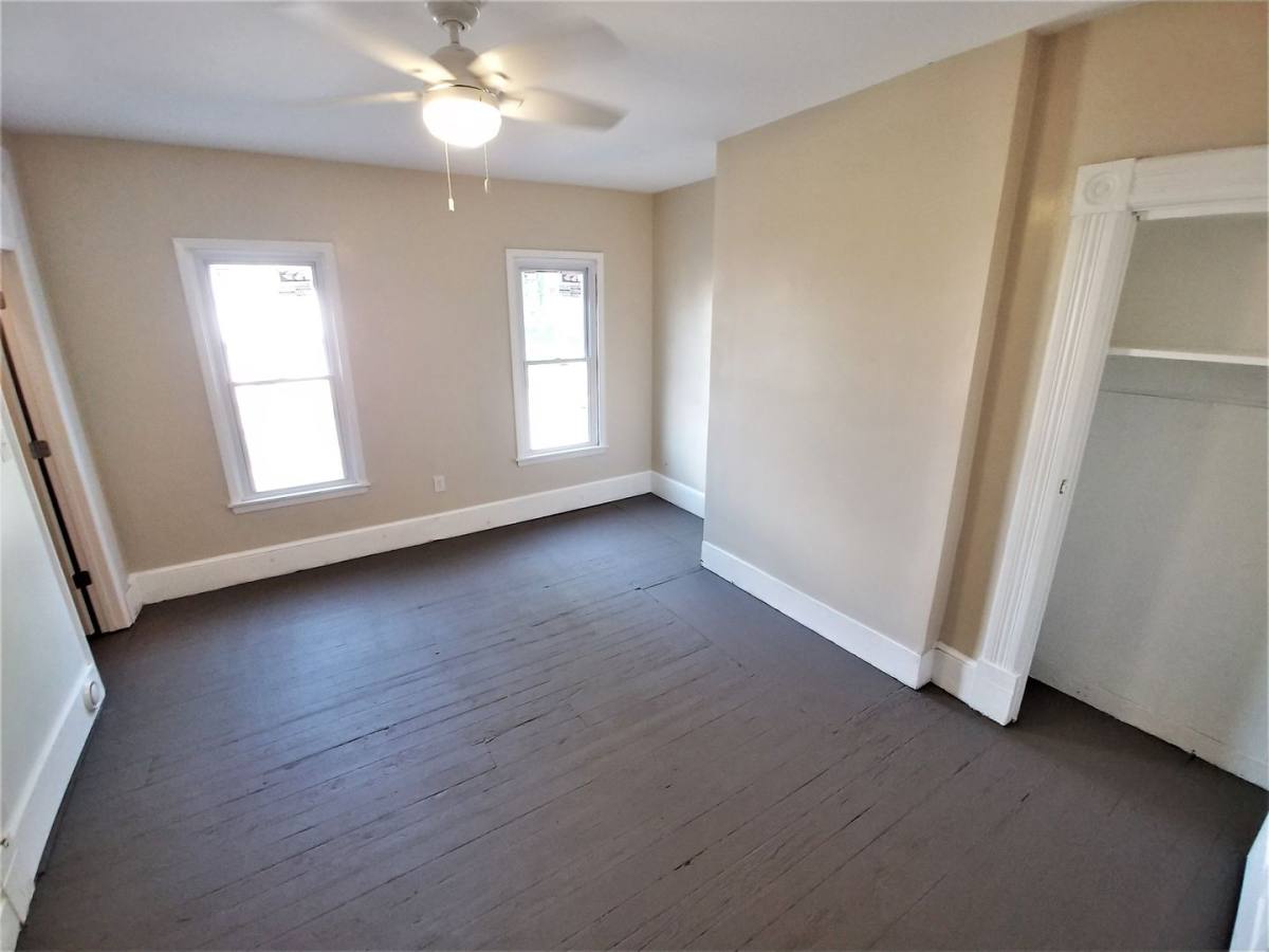 House for rent at 324 Millbridge St, Pittsburgh, PA 15210