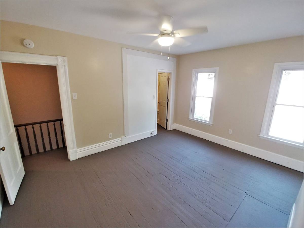 House for rent at 324 Millbridge St, Pittsburgh, PA 15210