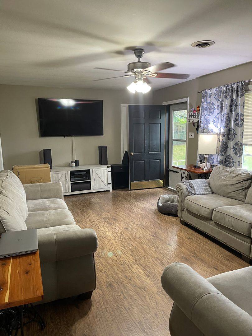 House for rent at 7259 Walnut Grove Rd, Mechanicsville, VA 23111