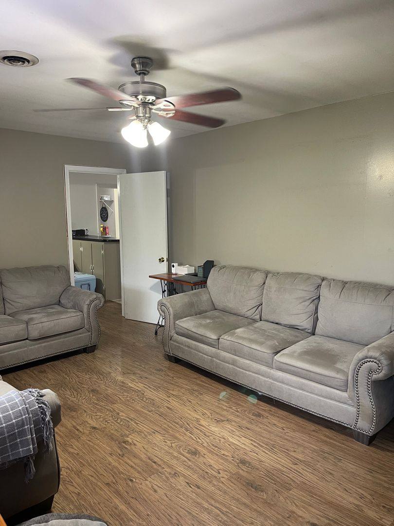 House for rent at 7259 Walnut Grove Rd, Mechanicsville, VA 23111