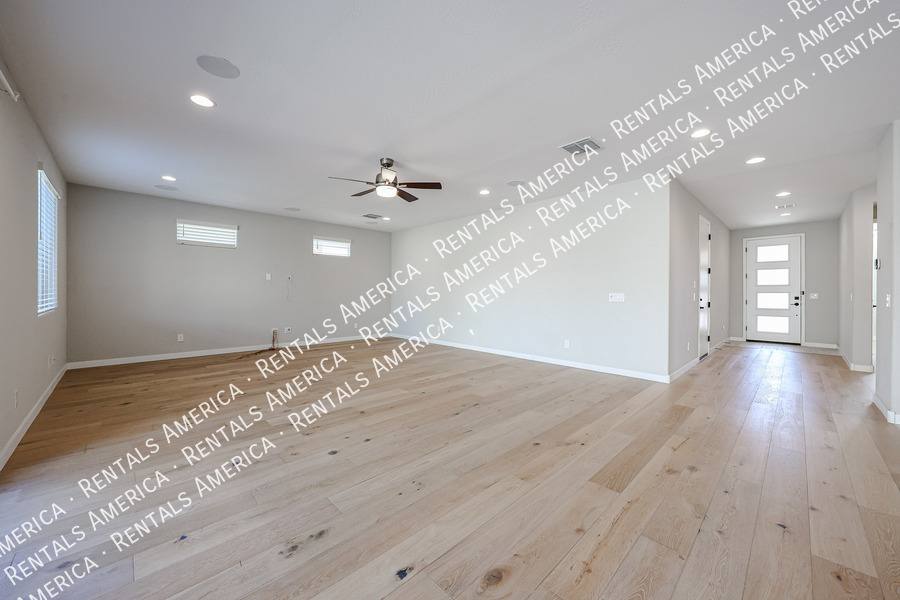 House for rent at 1726 W Jeanine Dr, Tempe, AZ 85284