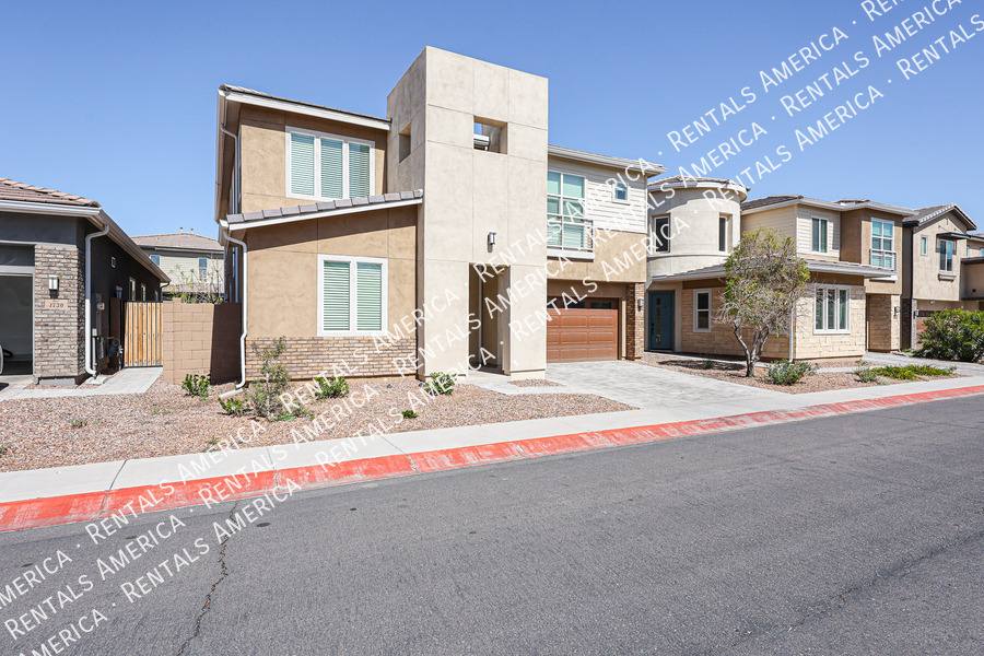 House for rent at 1726 W Jeanine Dr, Tempe, AZ 85284