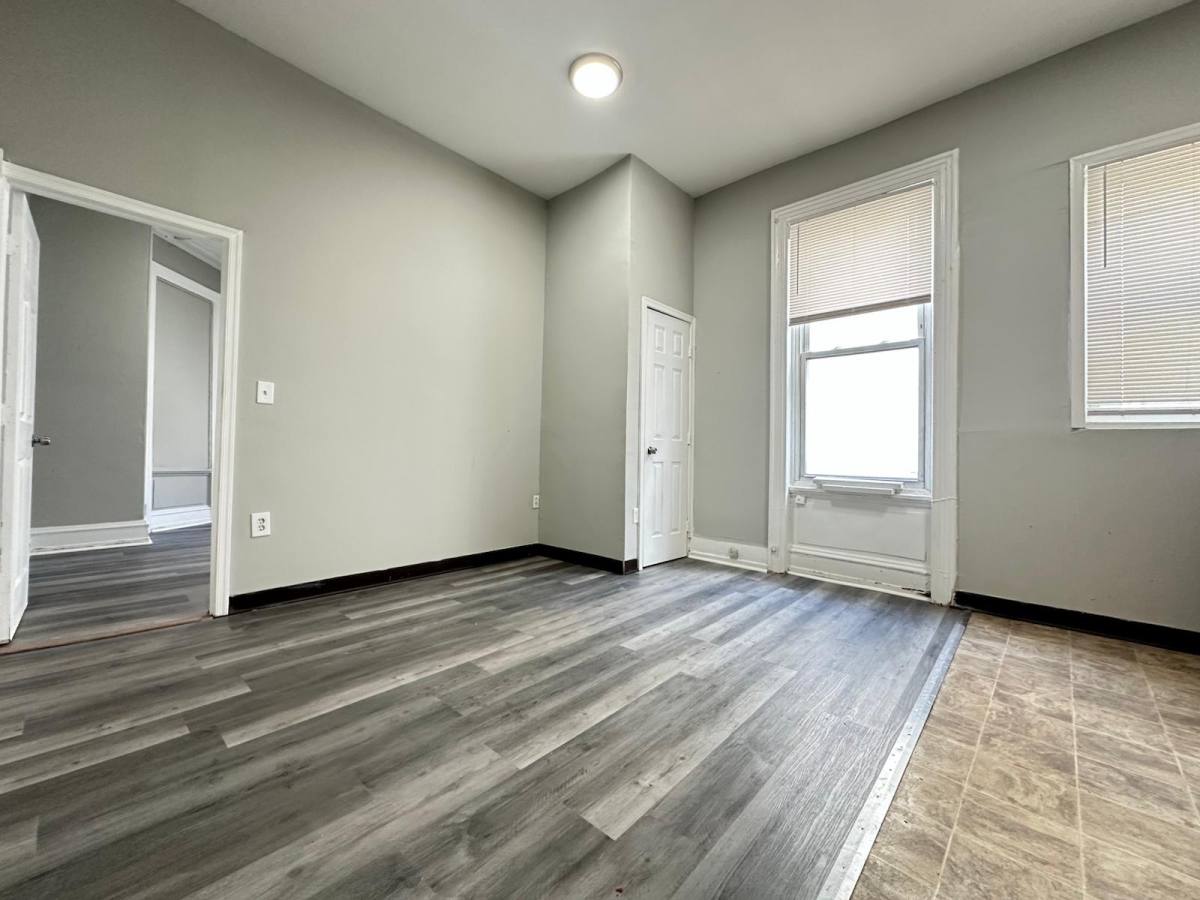 Apartment for rent at 1526 N 18th St #2R, Philadelphia, PA 19121
