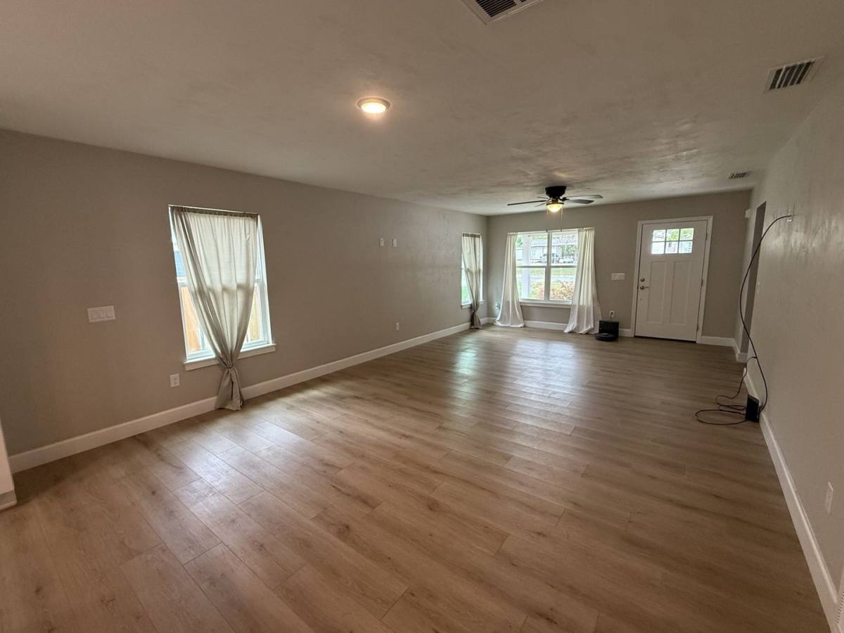 House for rent at 13323 NW 157th Ave, Alachua, FL 32615