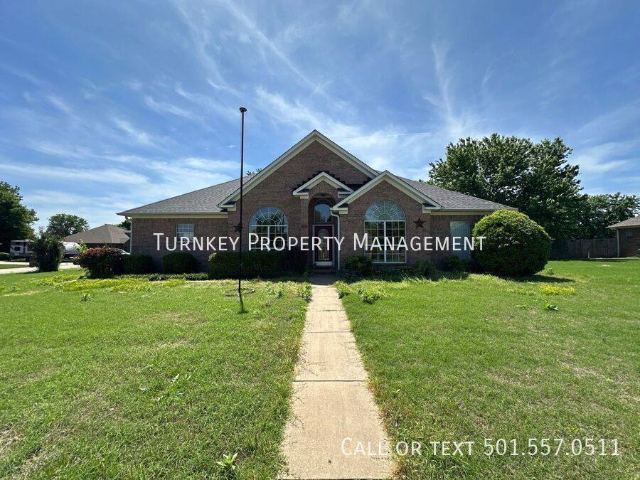 House for rent at 18 Kimberly Place, Vilonia, AR 72173