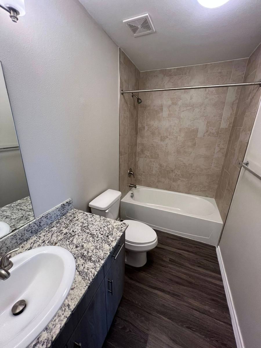 Apartment for rent at 1904 Central Blvd, Brownsville, TX 78520