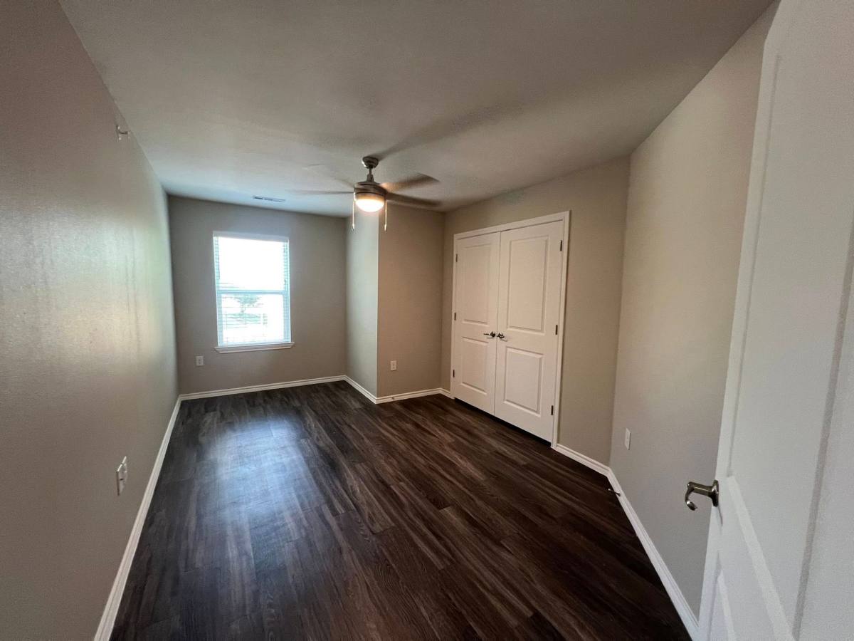 Apartment for rent at 1904 Central Blvd, Brownsville, TX 78520
