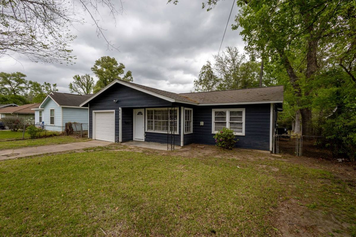 House for rent at 4710 El Paso St, Beaumont, TX 77703