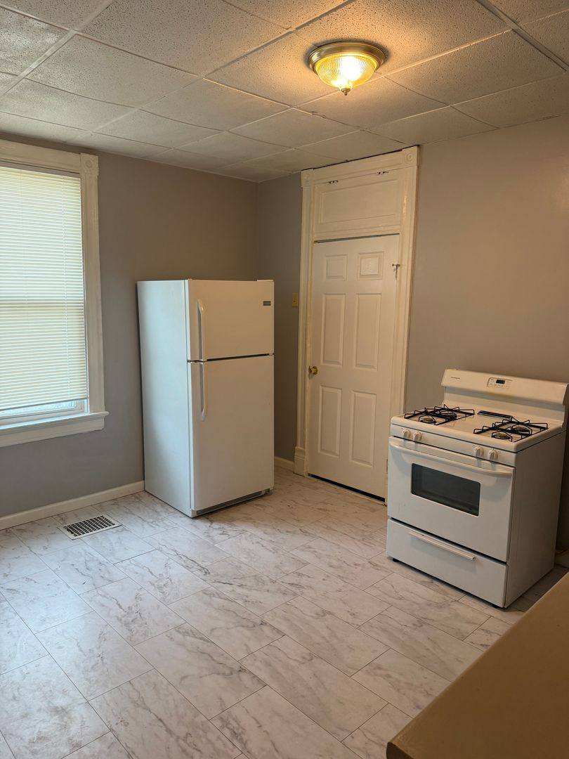 Apartment for rent at 215 Courtland Ave - 1st Floor, Saint Louis, MO 63125