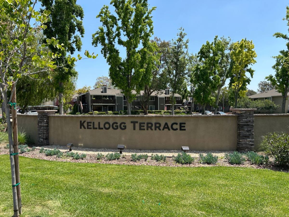 Apartment for rent at 19032 Alamo Lane, Yorba Linda, CA 92886