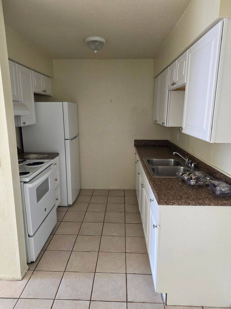 House for rent at 3808 11th St E, Bradenton, FL 34203