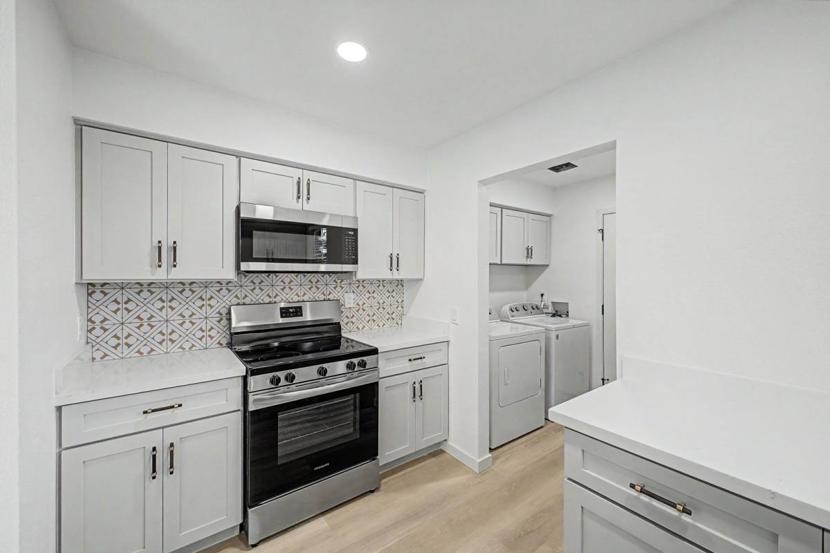Townhouse for rent at 1812 W Village Way, Tempe, AZ 85282