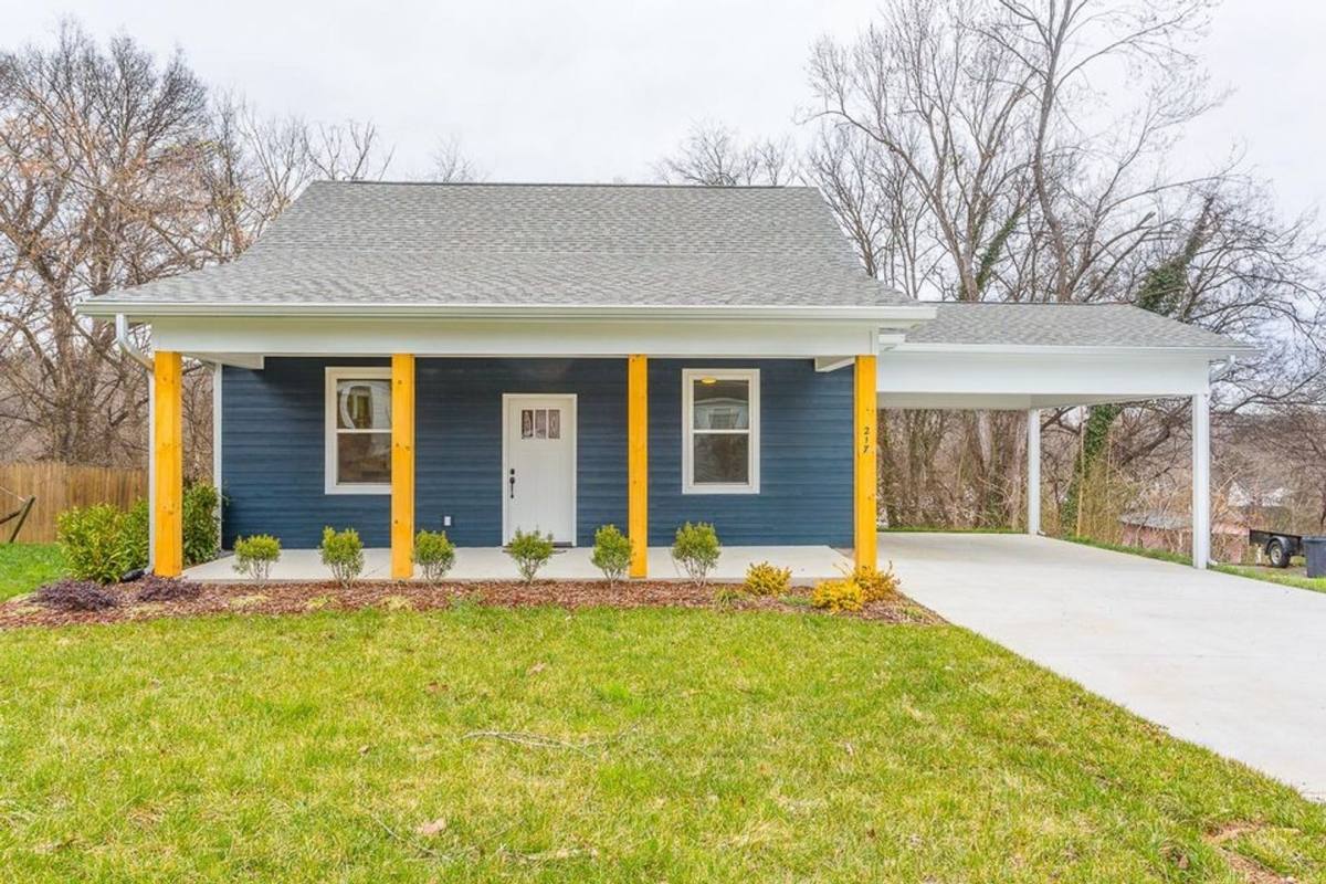 House for rent at 217 Vreeland St, Chattanooga, TN 37415