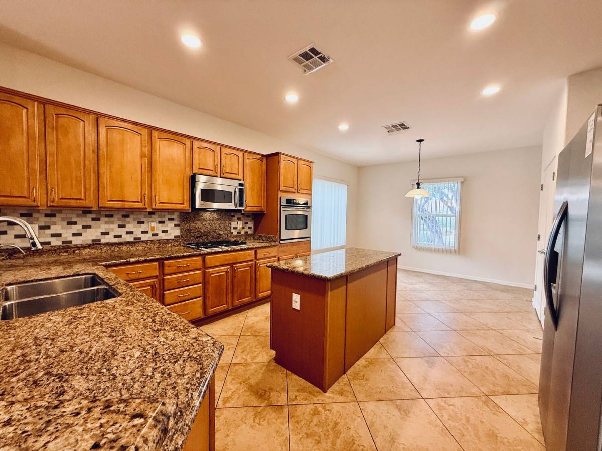 House for rent at 2119 Gunnison Place, Henderson, NV 89044