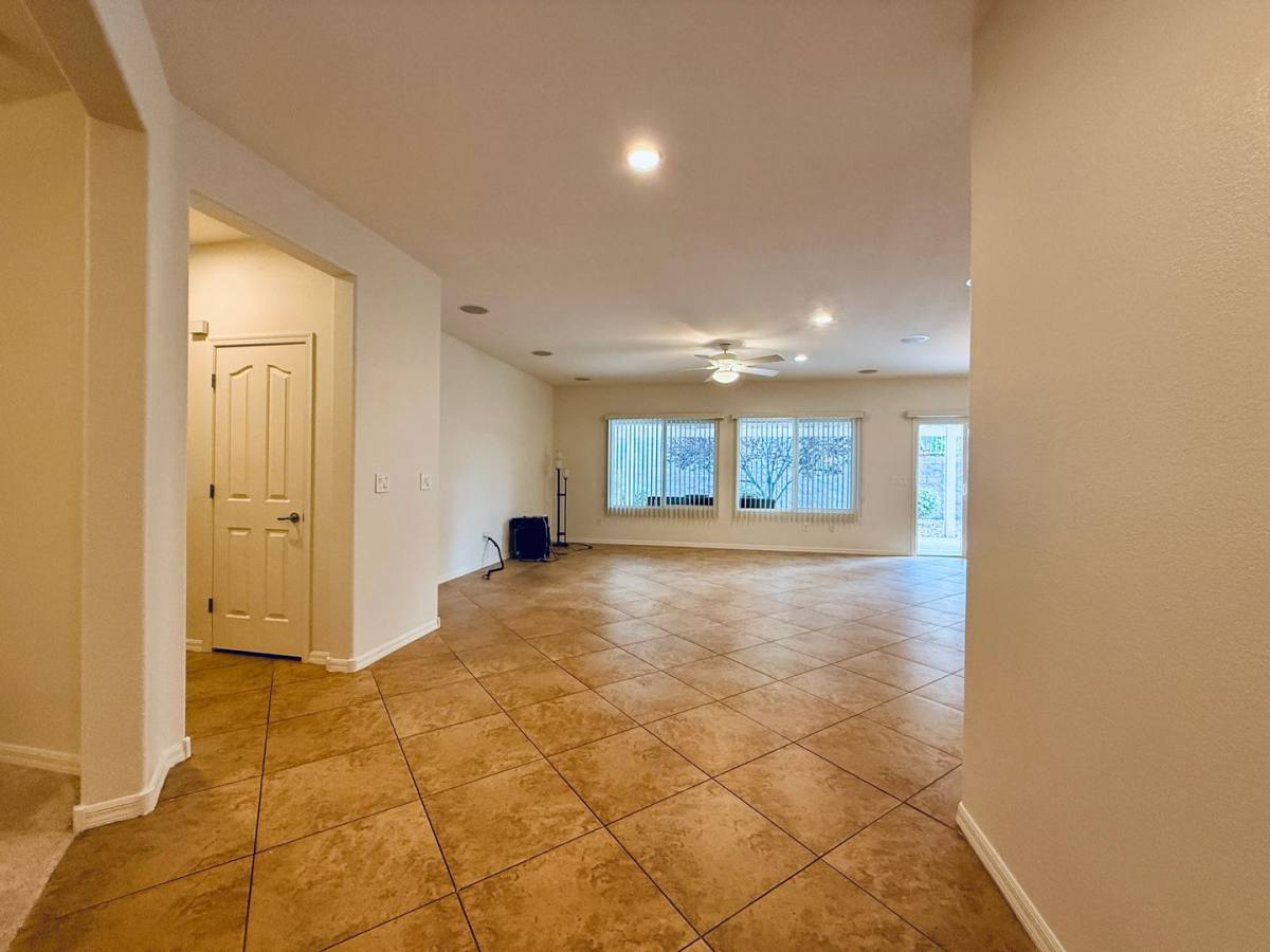 House for rent at 2119 Gunnison Place, Henderson, NV 89044