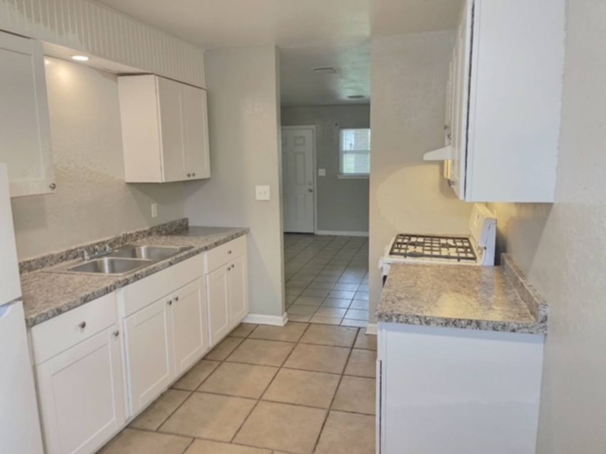 Apartment for rent at 311 SE 66th, Oklahoma City, OK 73149