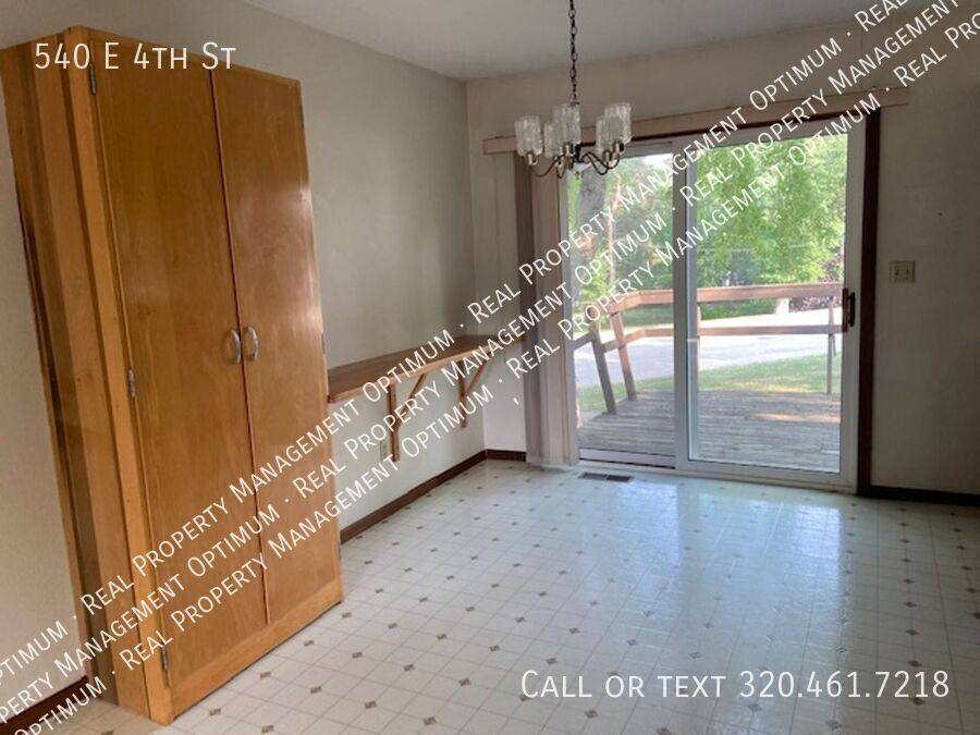 House for rent at 540 E 4th St, Morris, MN 56267