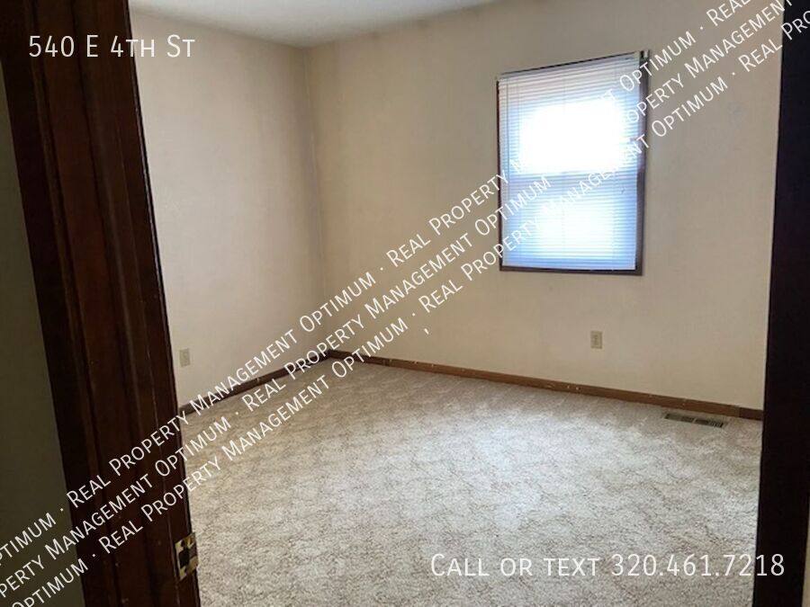 House for rent at 540 E 4th St, Morris, MN 56267