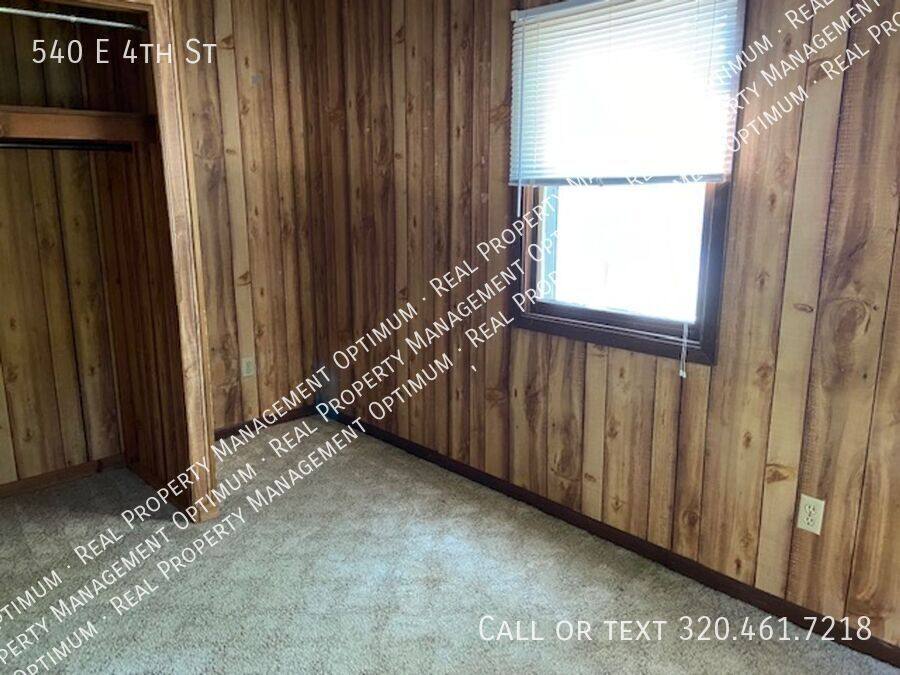House for rent at 540 E 4th St, Morris, MN 56267