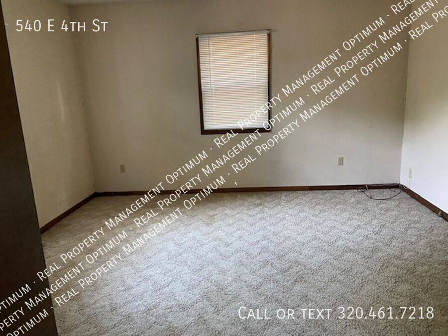 House for rent at 540 E 4th St, Morris, MN 56267
