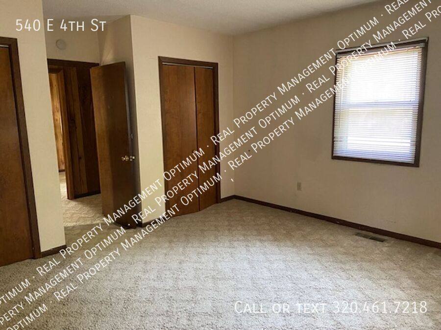 House for rent at 540 E 4th St, Morris, MN 56267