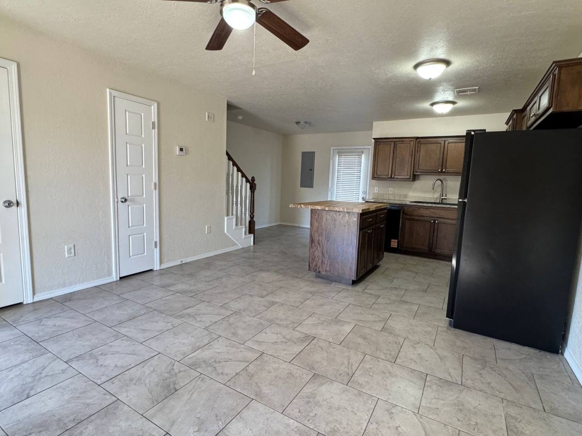 House for rent at 1301 SW Washington #2, Lawton, OK 73501