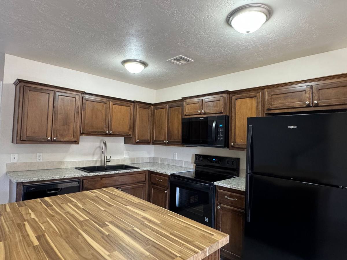 House for rent at 1301 SW Washington #2, Lawton, OK 73501