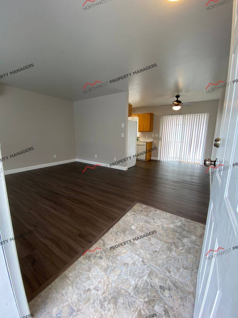 Apartment for rent at 405 NW Arden Ave, Winlock, WA 98596