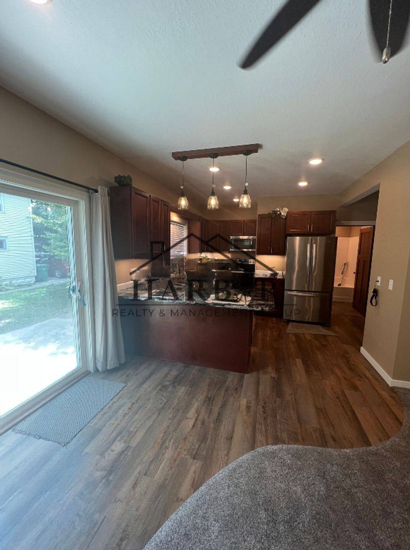 Apartment for rent at 807 1st Dr NW #A, Austin, MN 55912