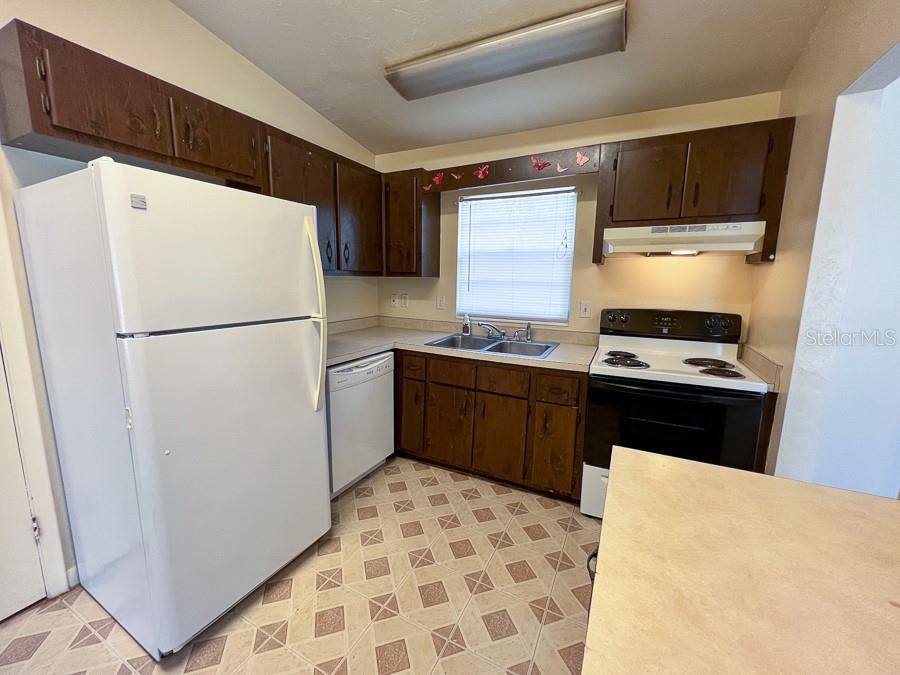 Apartment for rent at 5210 NW 24th Place, Gainesville, FL 32606