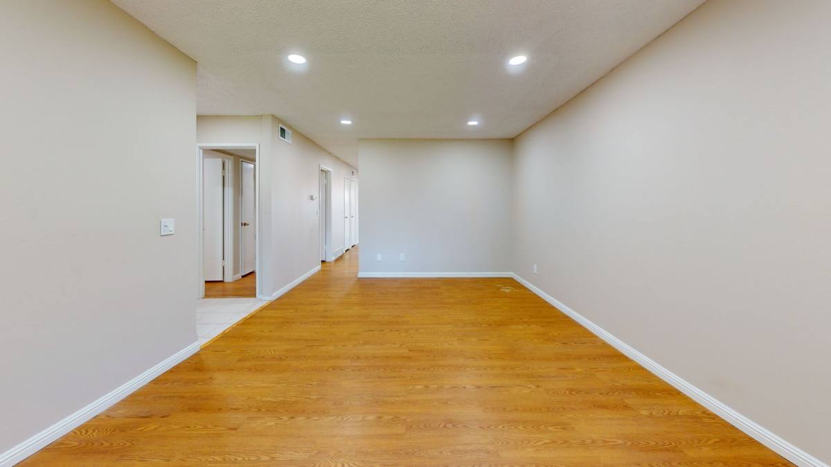 Apartment for rent at 149 - 167 N Cambridge Ave, Claremont, CA 91711