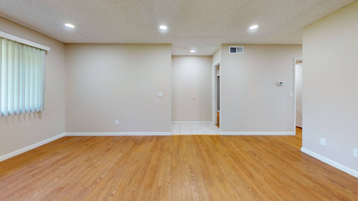 Apartment for rent at 149 - 167 N Cambridge Ave, Claremont, CA 91711