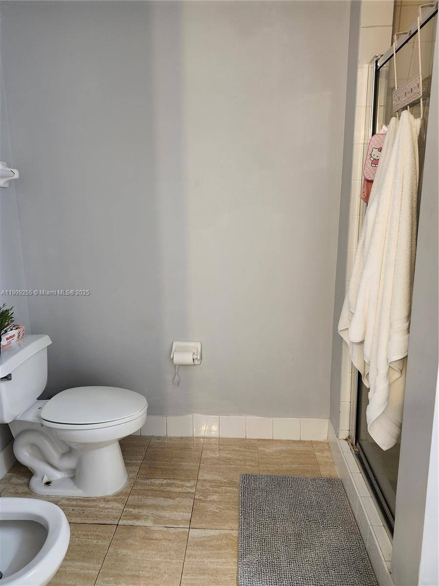 Apartment for rent at 9805 NW 52nd St #312, Miami, FL 33178