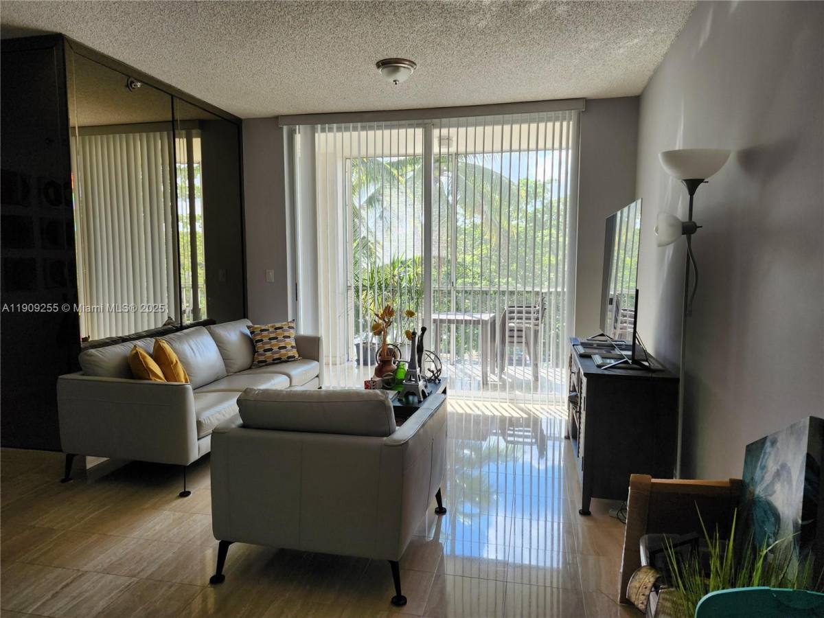 Apartment for rent at 9805 NW 52nd St #312, Miami, FL 33178