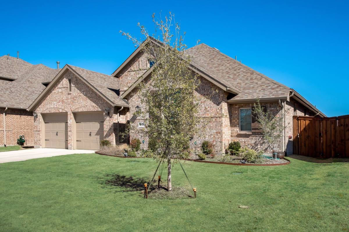 House for rent at 2016 Eagle Blvd, Haslet, TX 76052