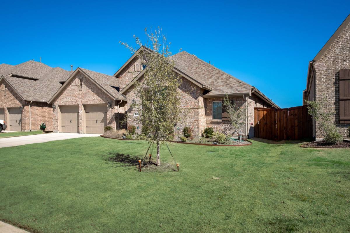 House for rent at 2016 Eagle Blvd, Haslet, TX 76052