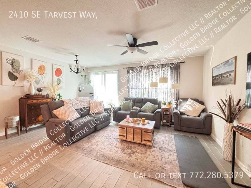 Townhouse for rent at 2410 SE Tarvest Way, Stuart, FL 34997
