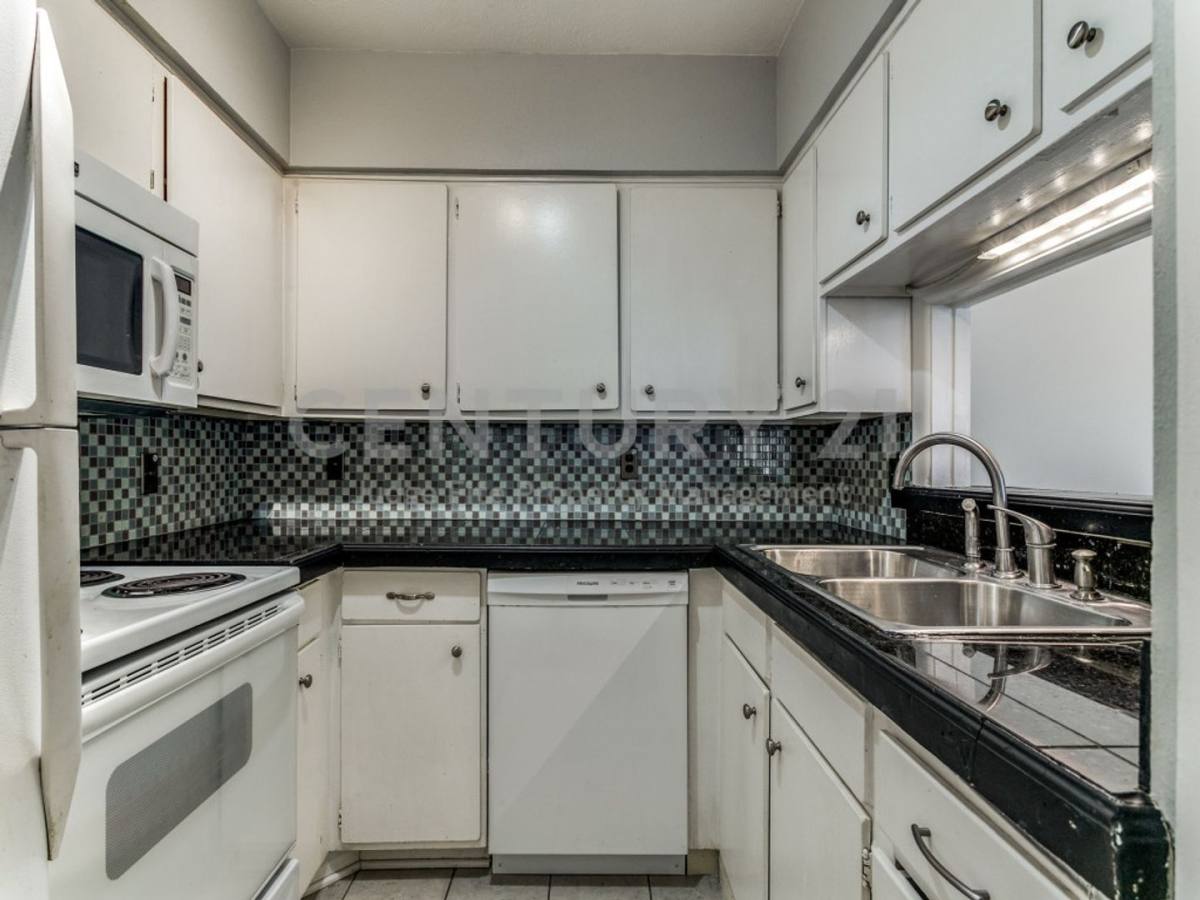 Condo for rent at 4112 Bowser Ave, Dallas, TX 75219