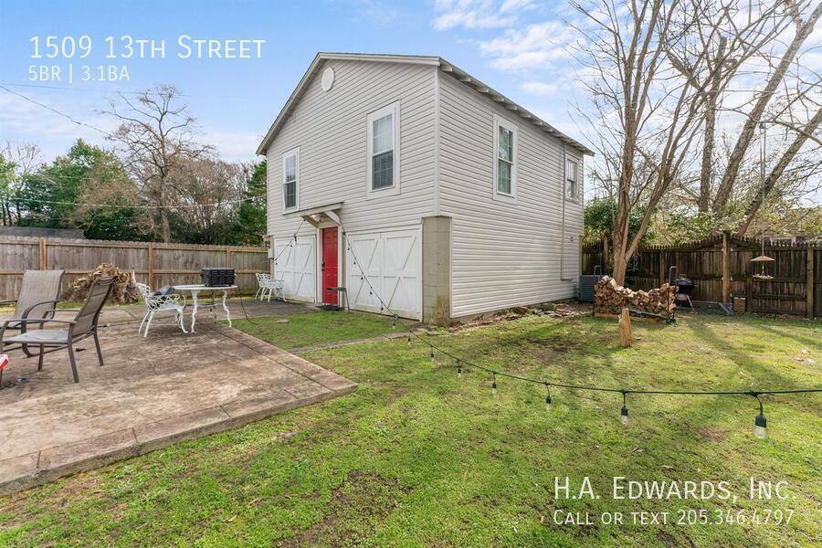 House for rent at 1509 13th St, Tuscaloosa, AL 35401