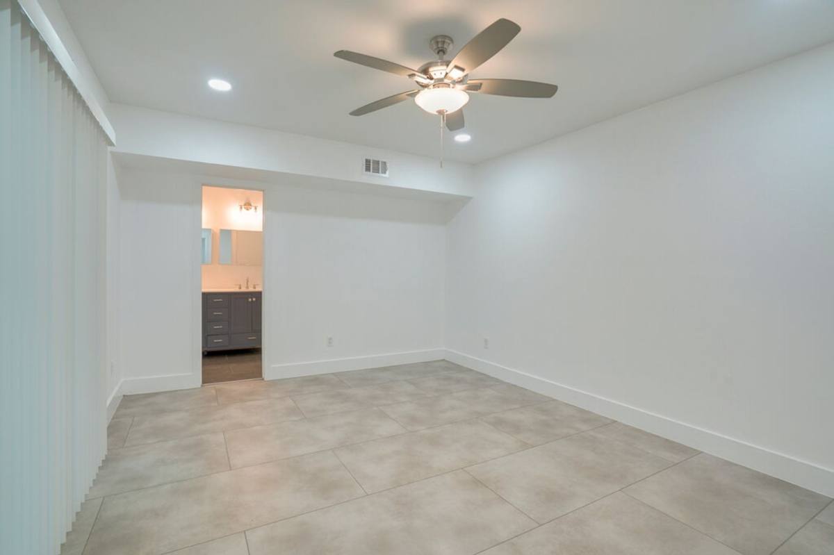 House for rent at 1800 Grace St, Taylor, TX 76574