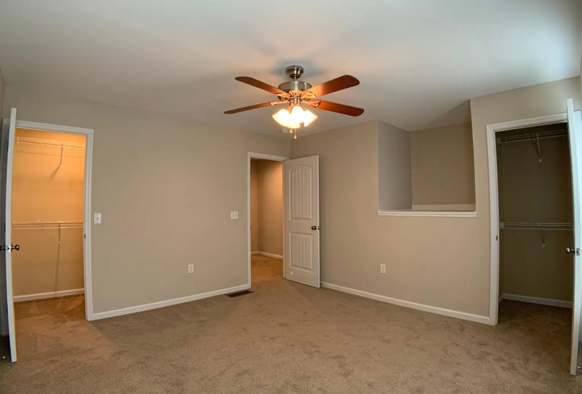 Apartment for rent at 1005 Autumn Leaf Dr, Richmond, KY 40475