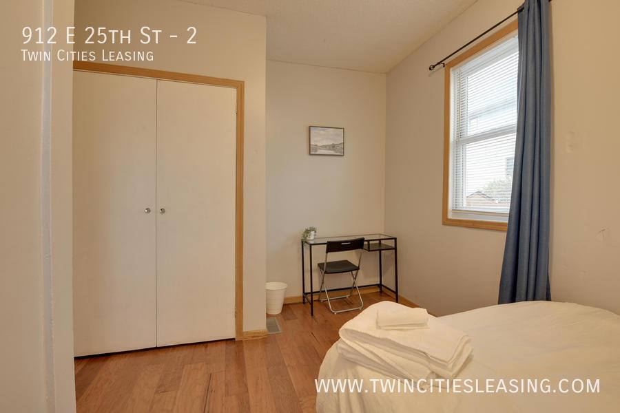 Apartment for rent at 912 E 25th St, Minneapolis, MN 55404