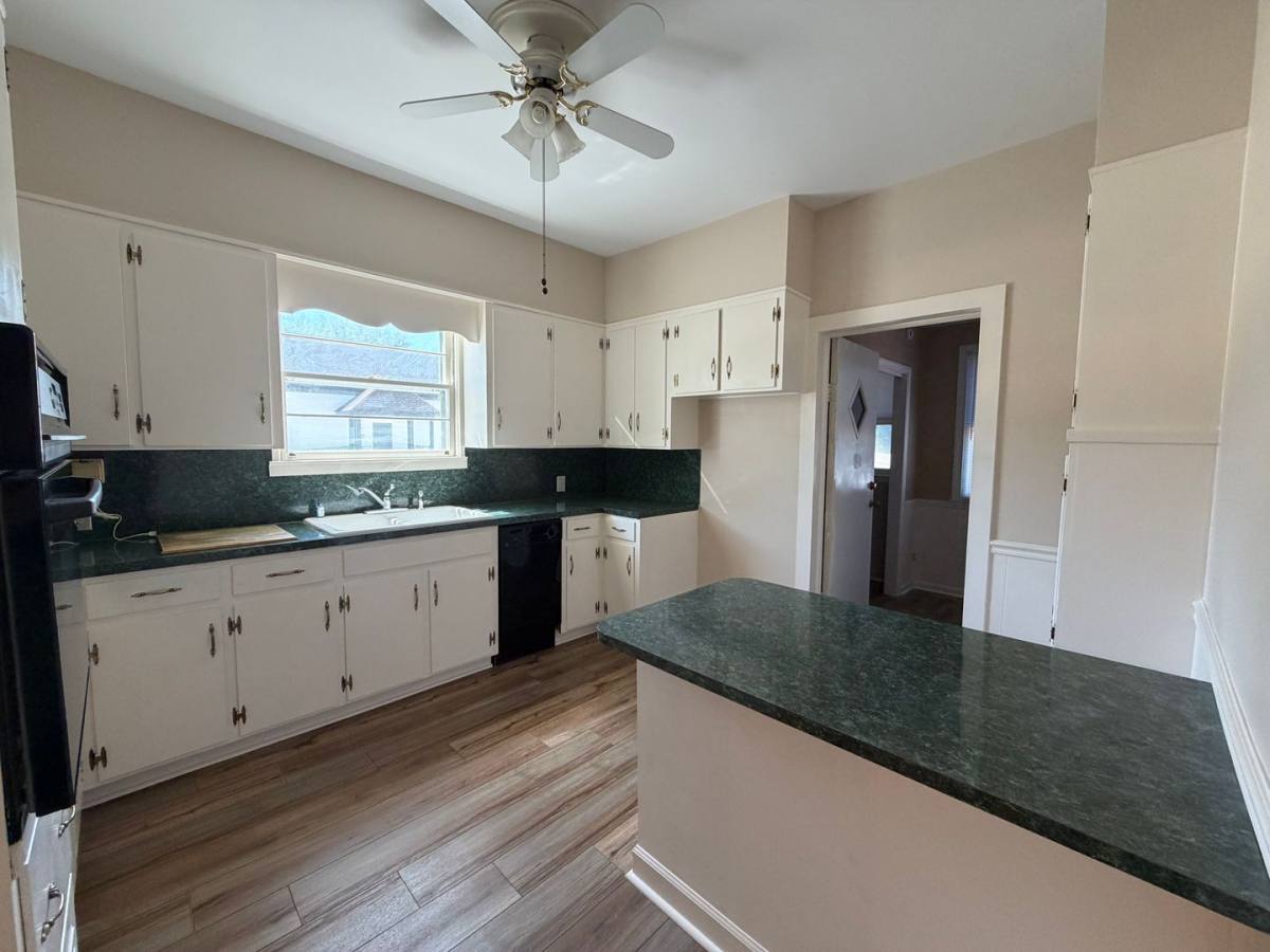 House for rent at 1541 Ebenezer Rd, Rock Hill, SC 29732