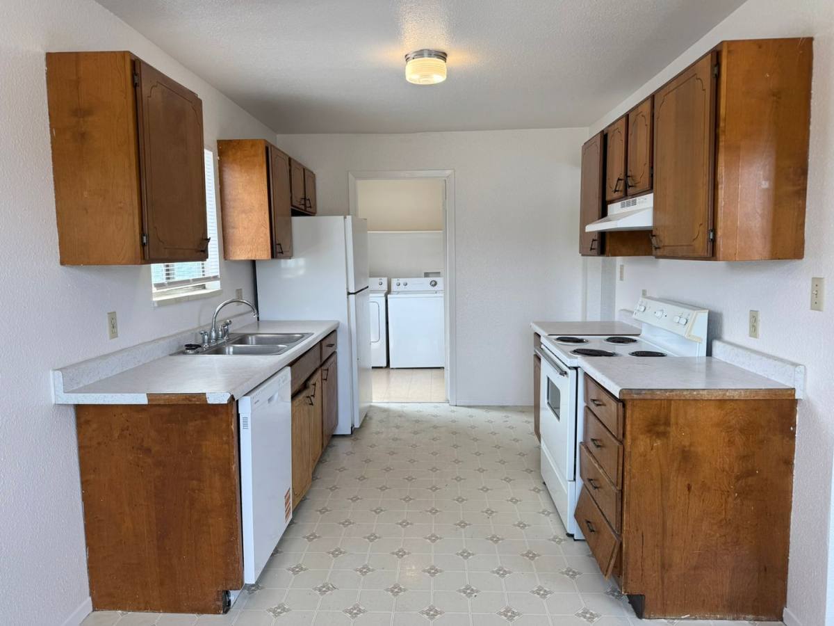 Apartment for rent at 463 Topaz Dr, Clifton, CO 81520